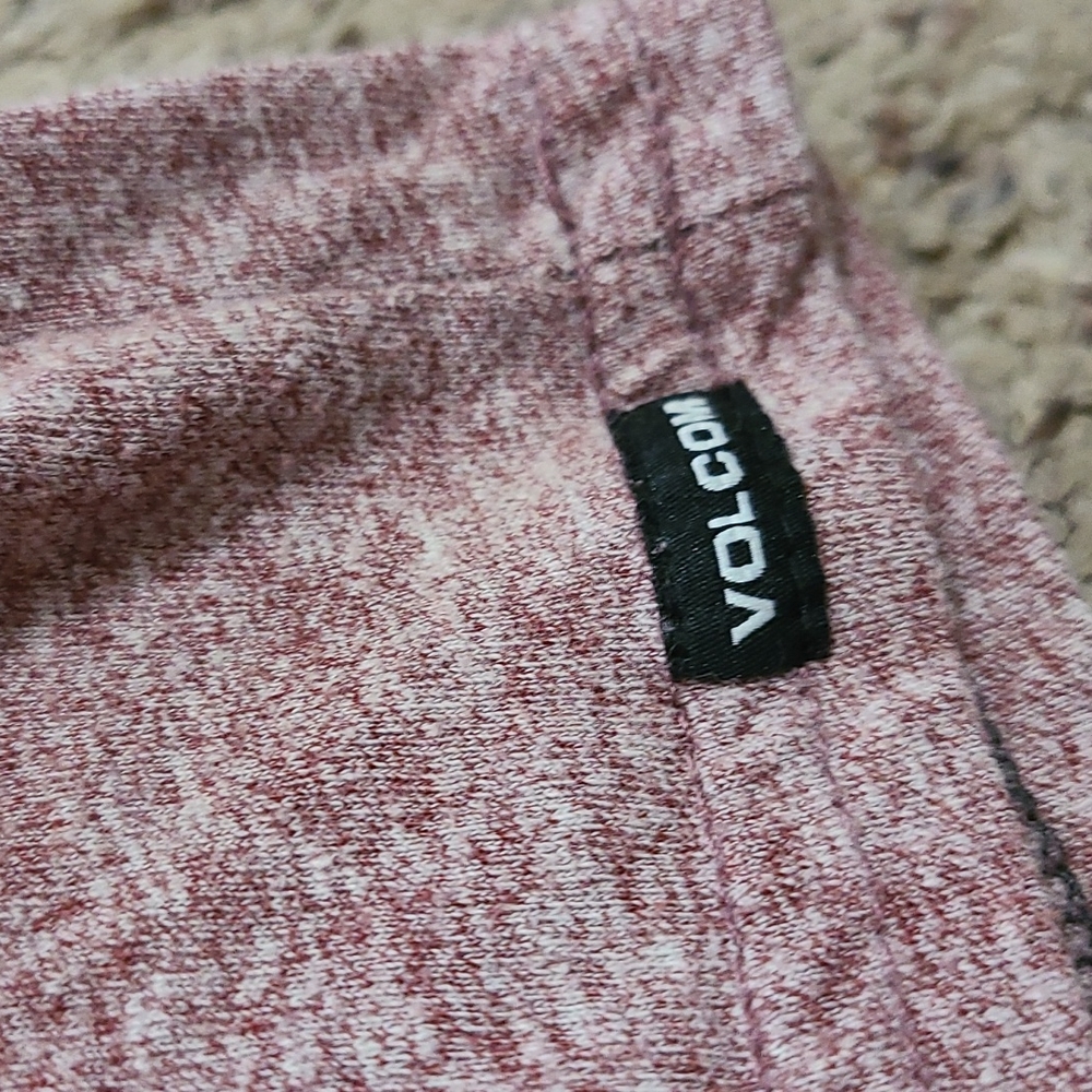 Volcom Raglan - Picture 2 of 4